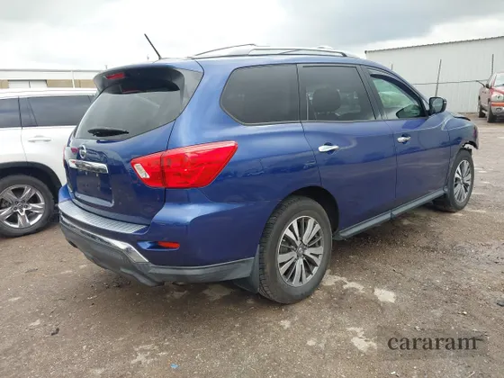 2017 Nissan Pathfinder SV