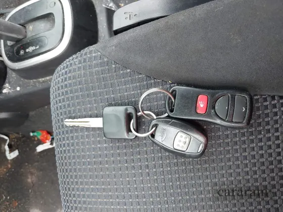 2010 Nissan Versa S