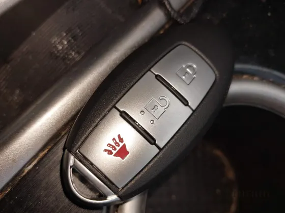 2013 Nissan Pathfinder Platinum
