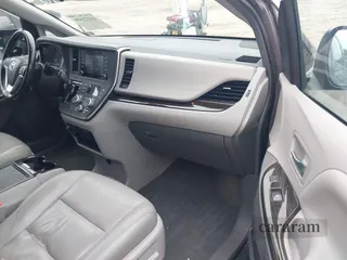 2018 Toyota Sienna Limited Premium