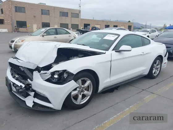 2015 Ford Mustang V6