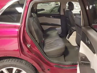 2019 Lincoln Nautilus Select