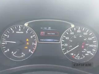 2017 Nissan Pathfinder SL