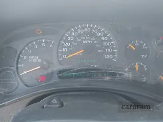 2003 GMC Yukon XL SLT