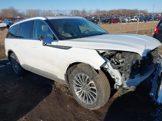 2023 Lincoln Aviator Standard