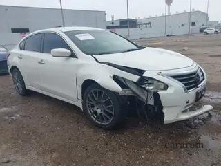 2014 Nissan Altima SV