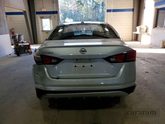 2019 Nissan Altima S