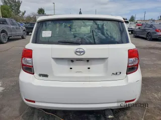 2010 Scion xD