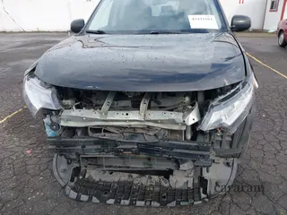2018 Mitsubishi Outlander ES