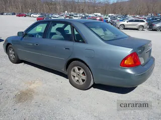 2000 Toyota Avalon XL