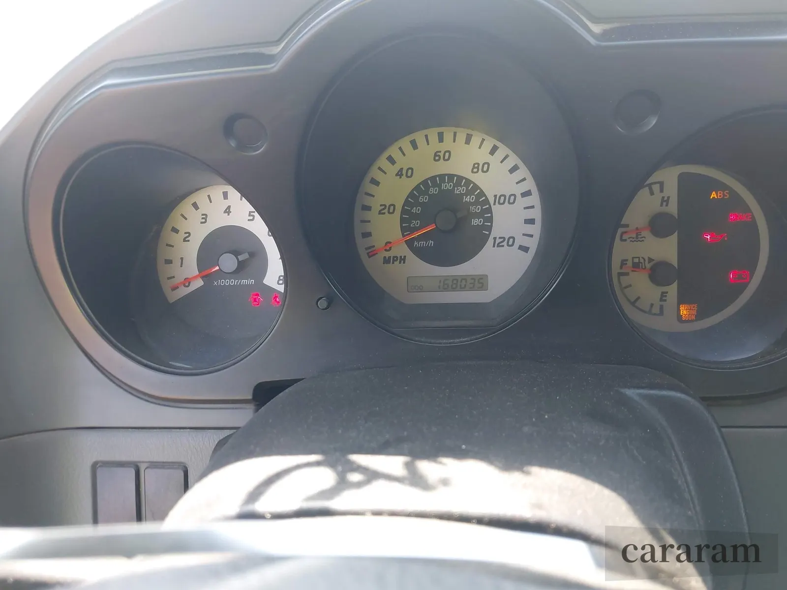 2004 Nissan Frontier XE