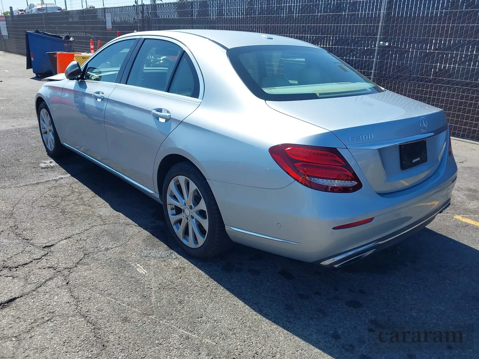 2017 Mercedes-Benz E 300 Luxury