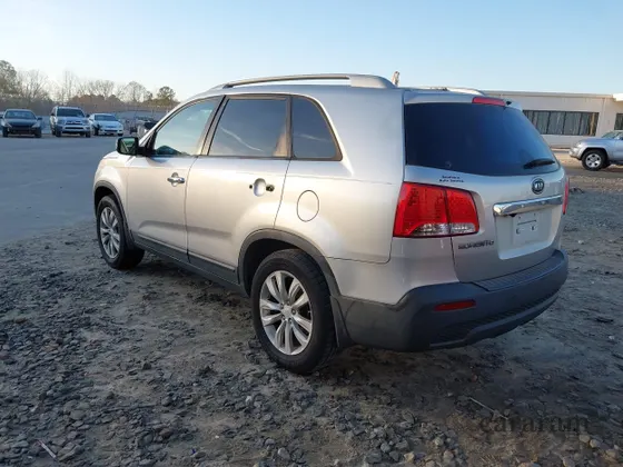 2011 Kia Sorento LX