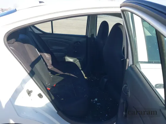 2013 Nissan Versa SL