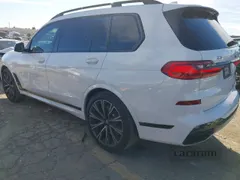 2021 BMW X7 M50i