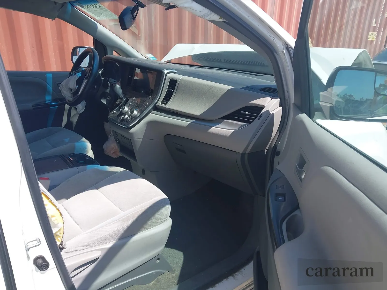 2016 Toyota Sienna LE AAS