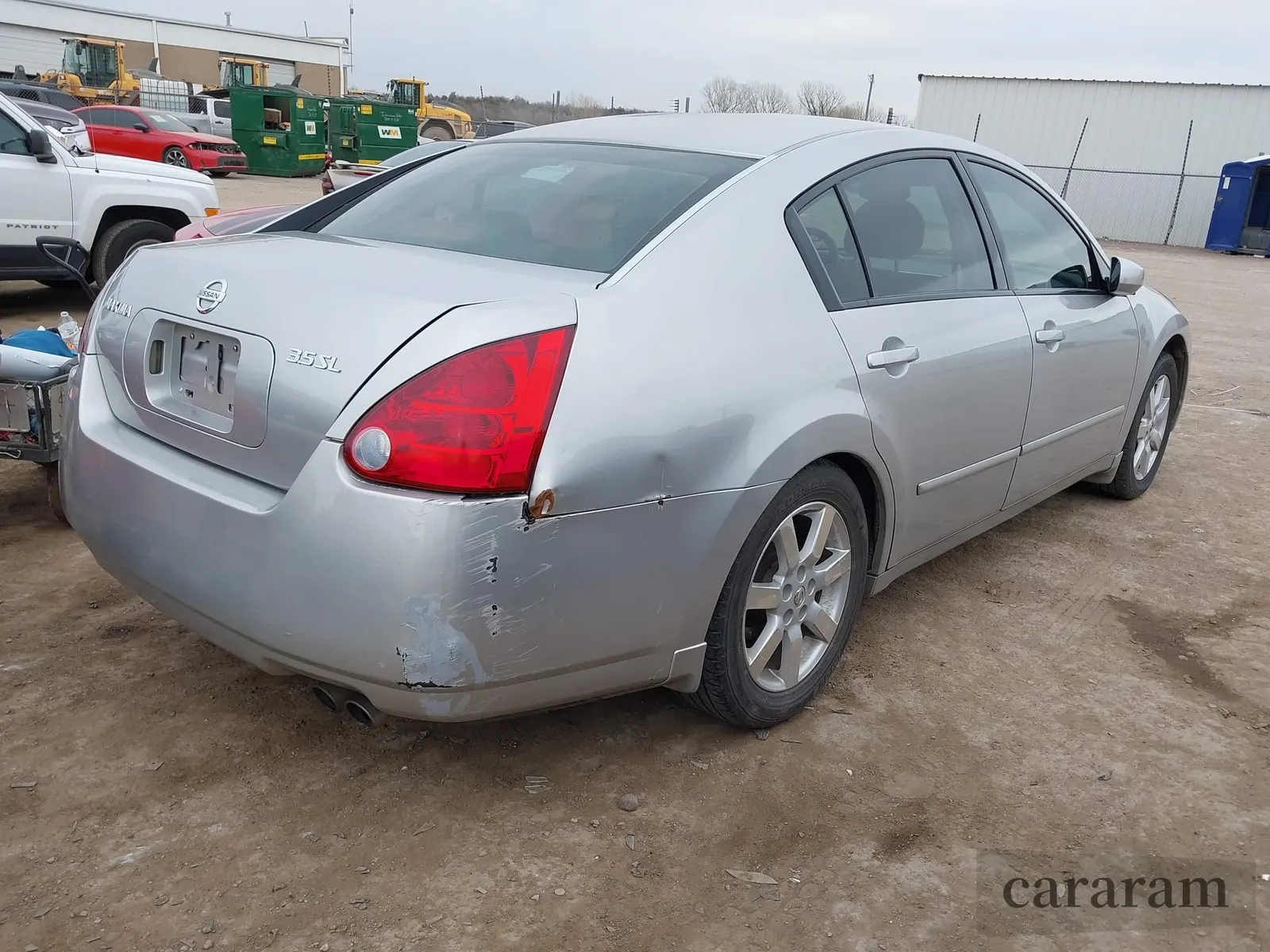 2004 Nissan Maxima SL