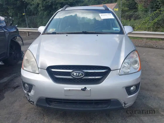 2008 Kia Rondo LX