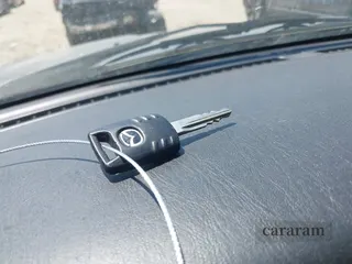 2006 Mazda Tribute i