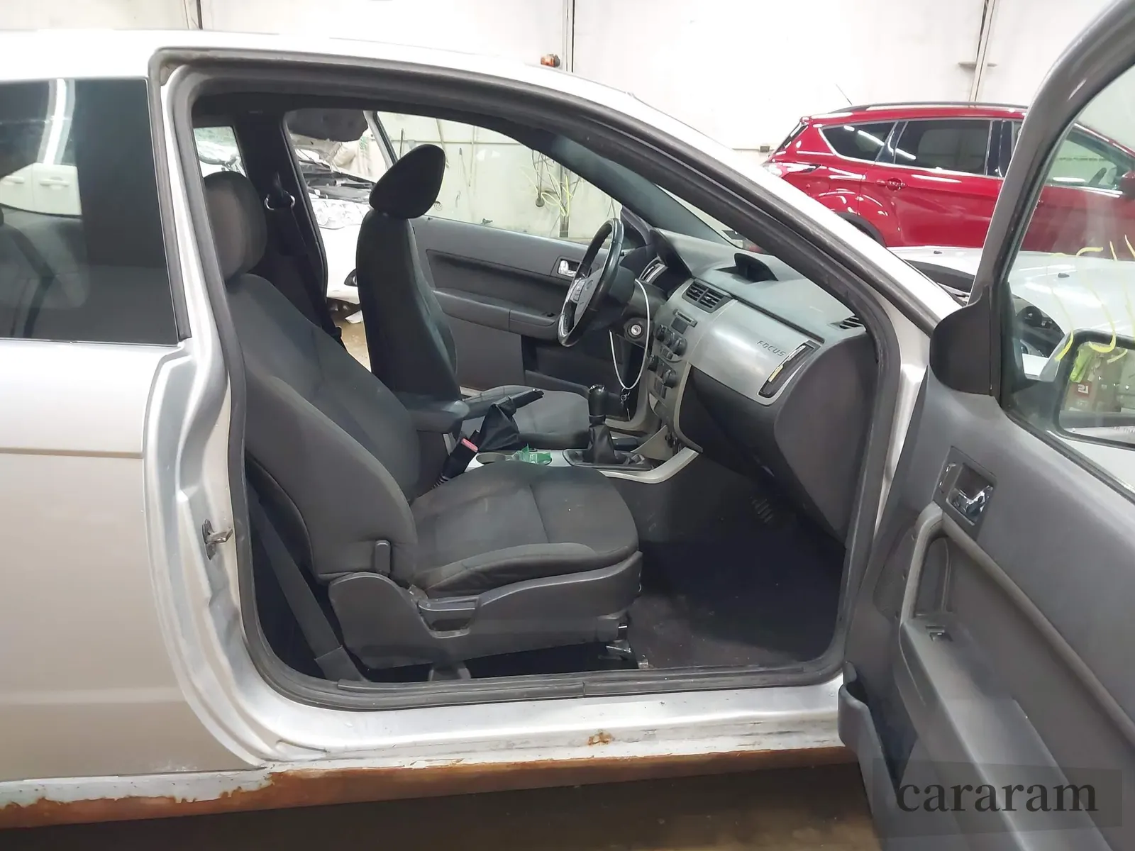 2010 Ford Focus SES