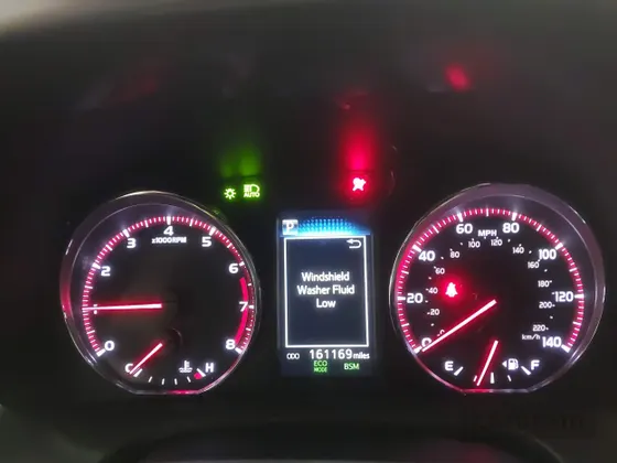 2018 Toyota RAV4 SE