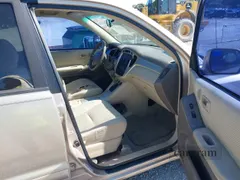 2004 Toyota Highlander