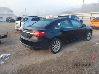 2011 Chrysler 200 Touring