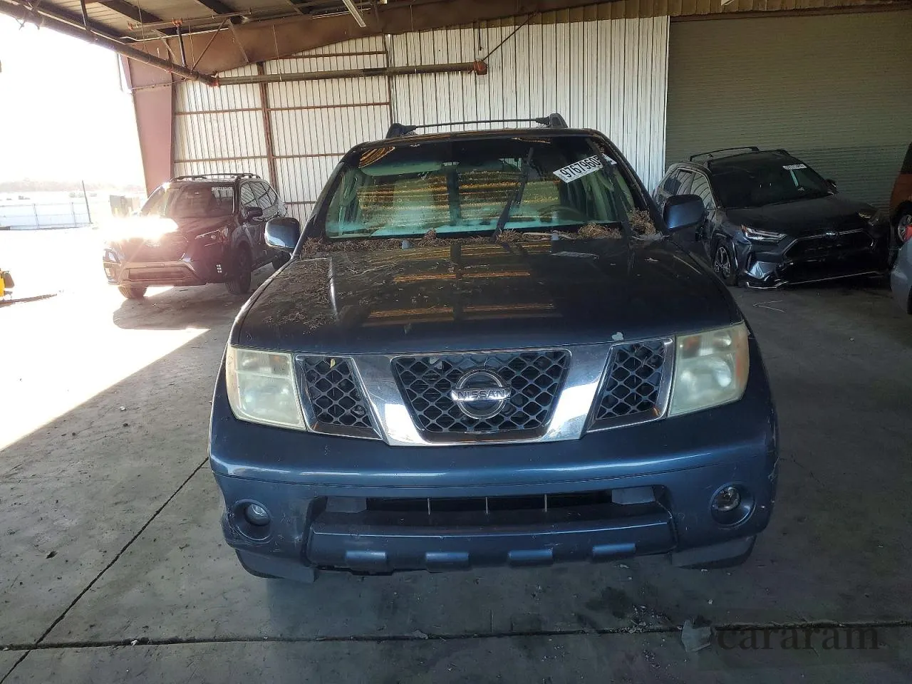 2005 Nissan Pathfinder SE