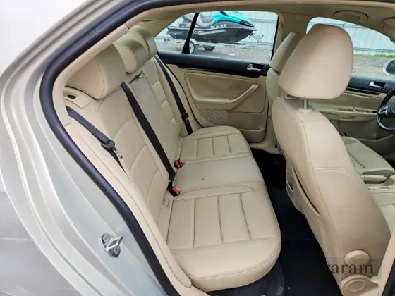 2010 Volkswagen Jetta SE