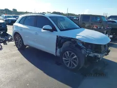 2024 Audi Q5 S line Premium