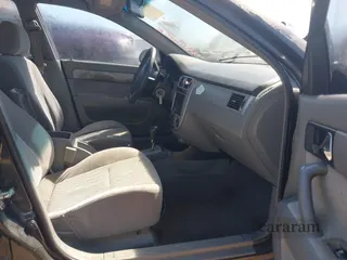 2008 Suzuki Forenza