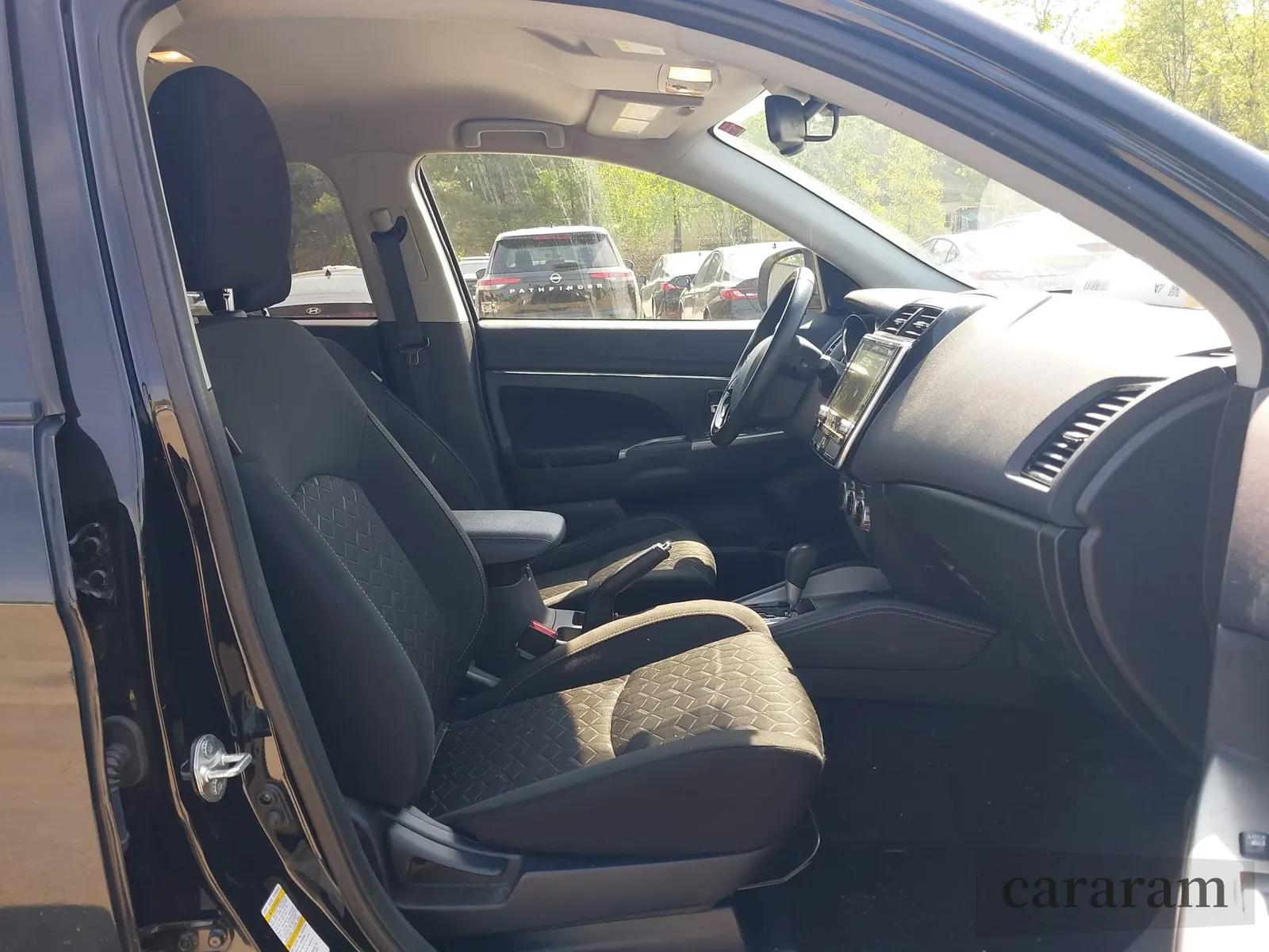 2020 Mitsubishi Outlander ES
