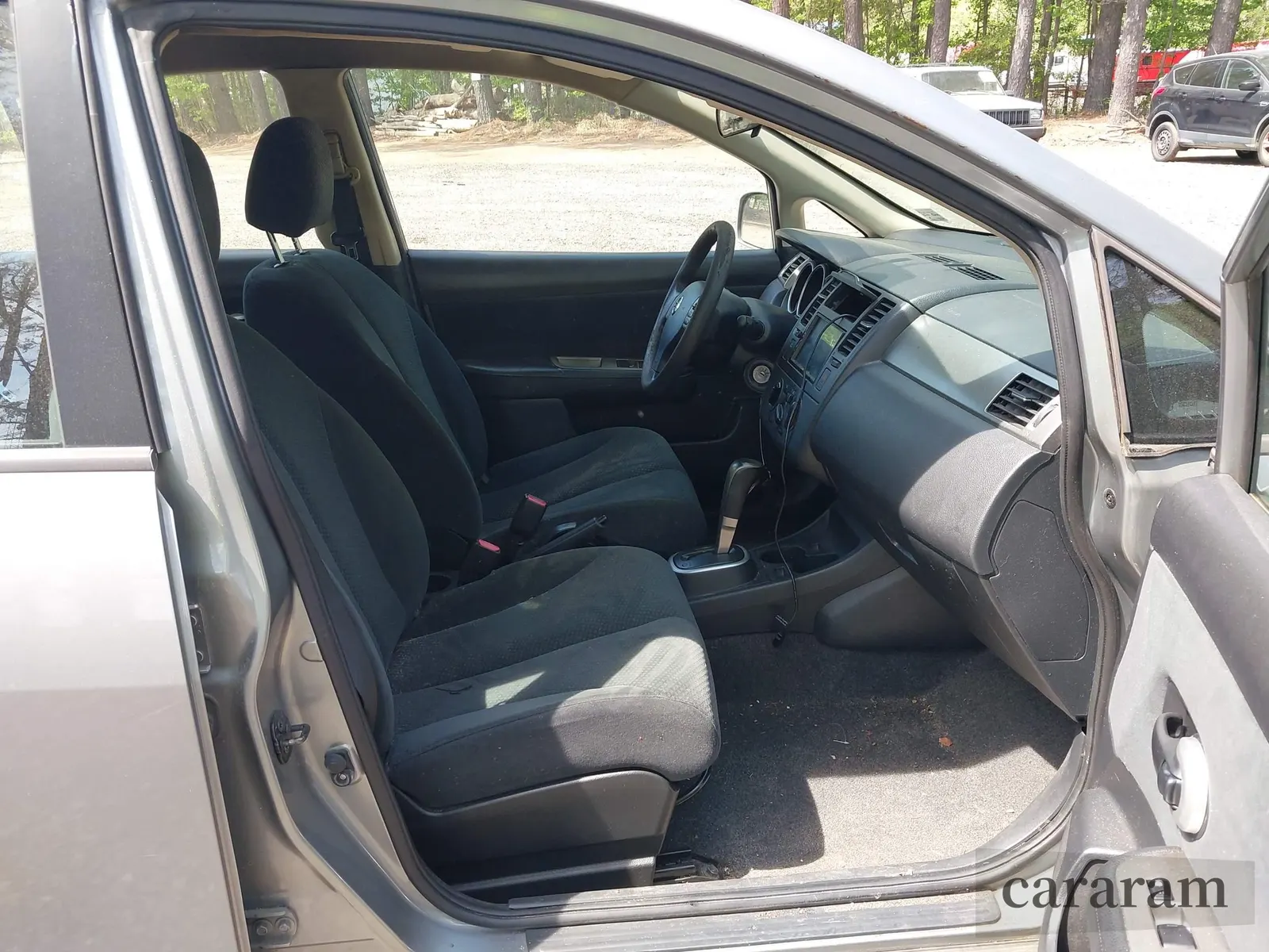 2011 Nissan Versa S