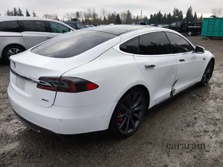 2015 Tesla Model S 85D