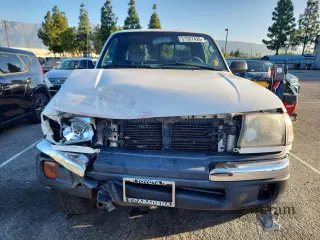 2000 Toyota Tacoma PreRunner