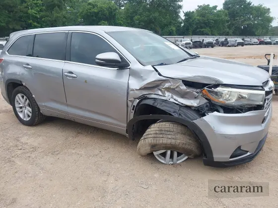 2016 Toyota Highlander LE