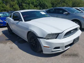 2014 Ford Mustang V6