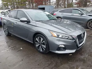 2019 Nissan Altima SV