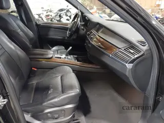 2012 BMW X5 50i