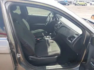 2012 Chrysler 200 Touring
