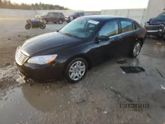 2013 Chrysler 200 LX