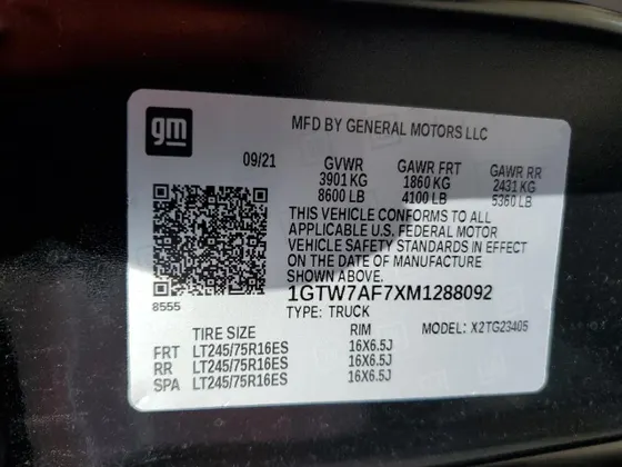 2021 GMC Savana Cargo