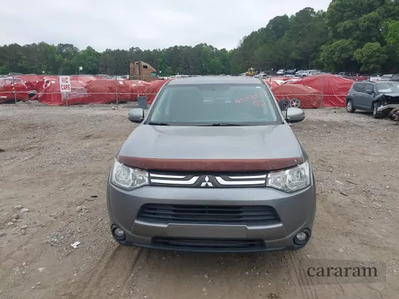2014 Mitsubishi Outlander SE