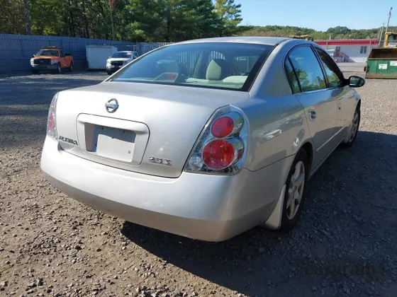 2005 Nissan Altima S