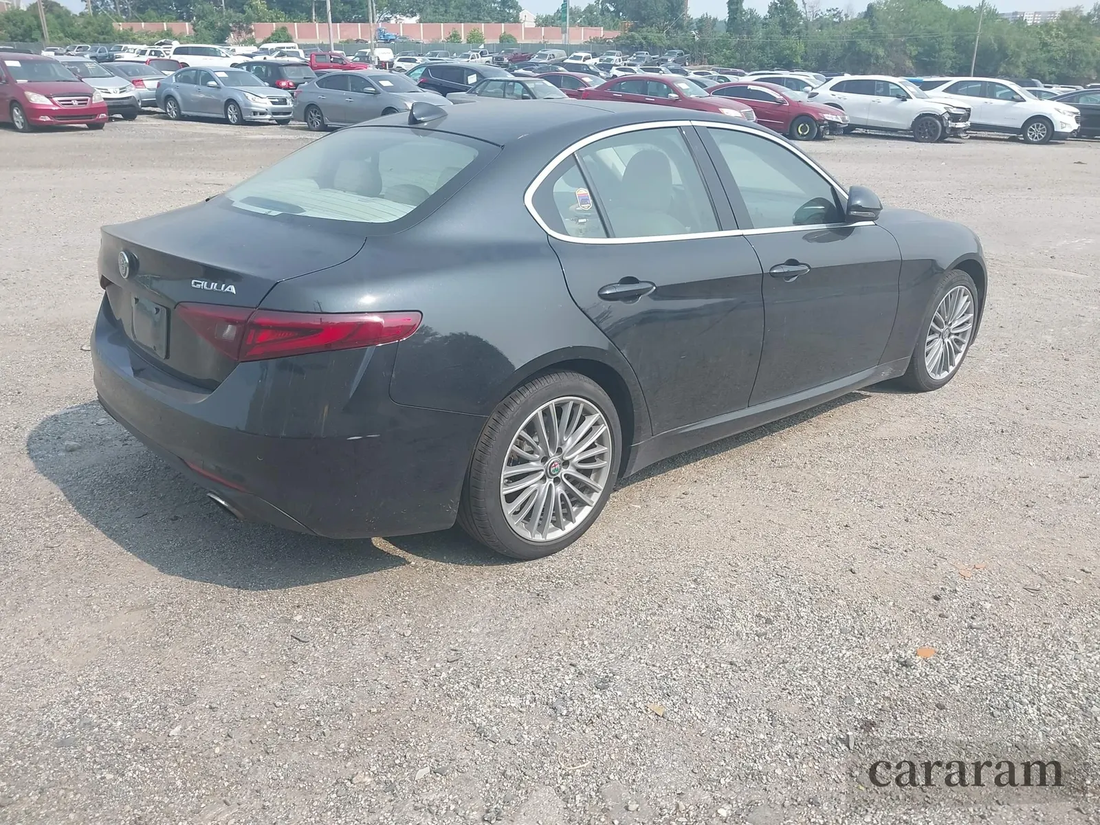 2017 Alfa Romeo Giulia Ti
