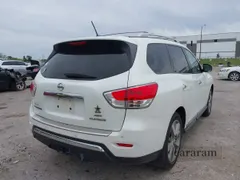 2015 Nissan Pathfinder SL