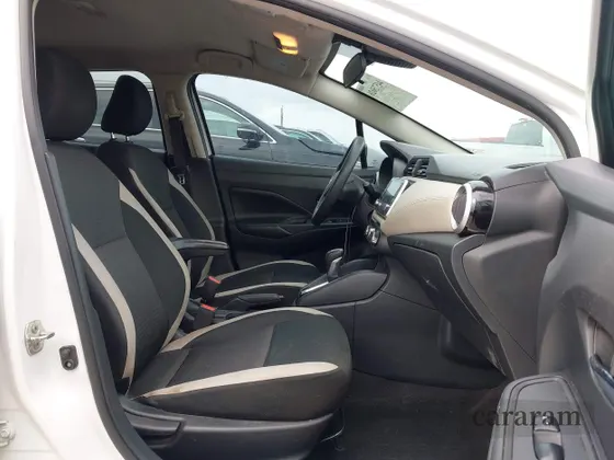 2020 Nissan Versa SV