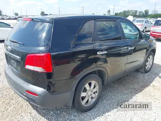 2011 Kia Sorento LX