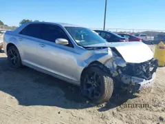 2022 Chrysler 300 S