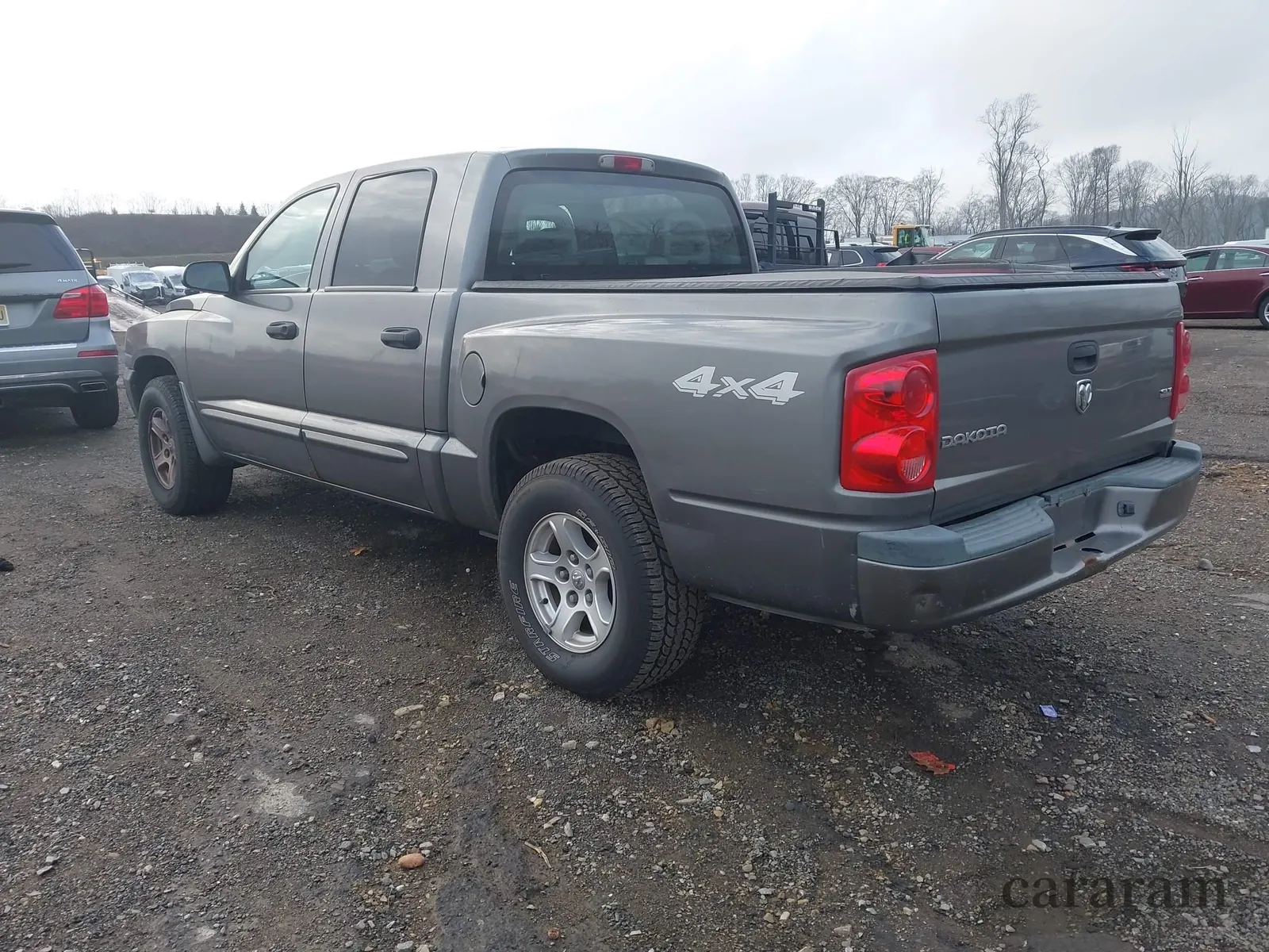 2005 Dodge Dakota SLT